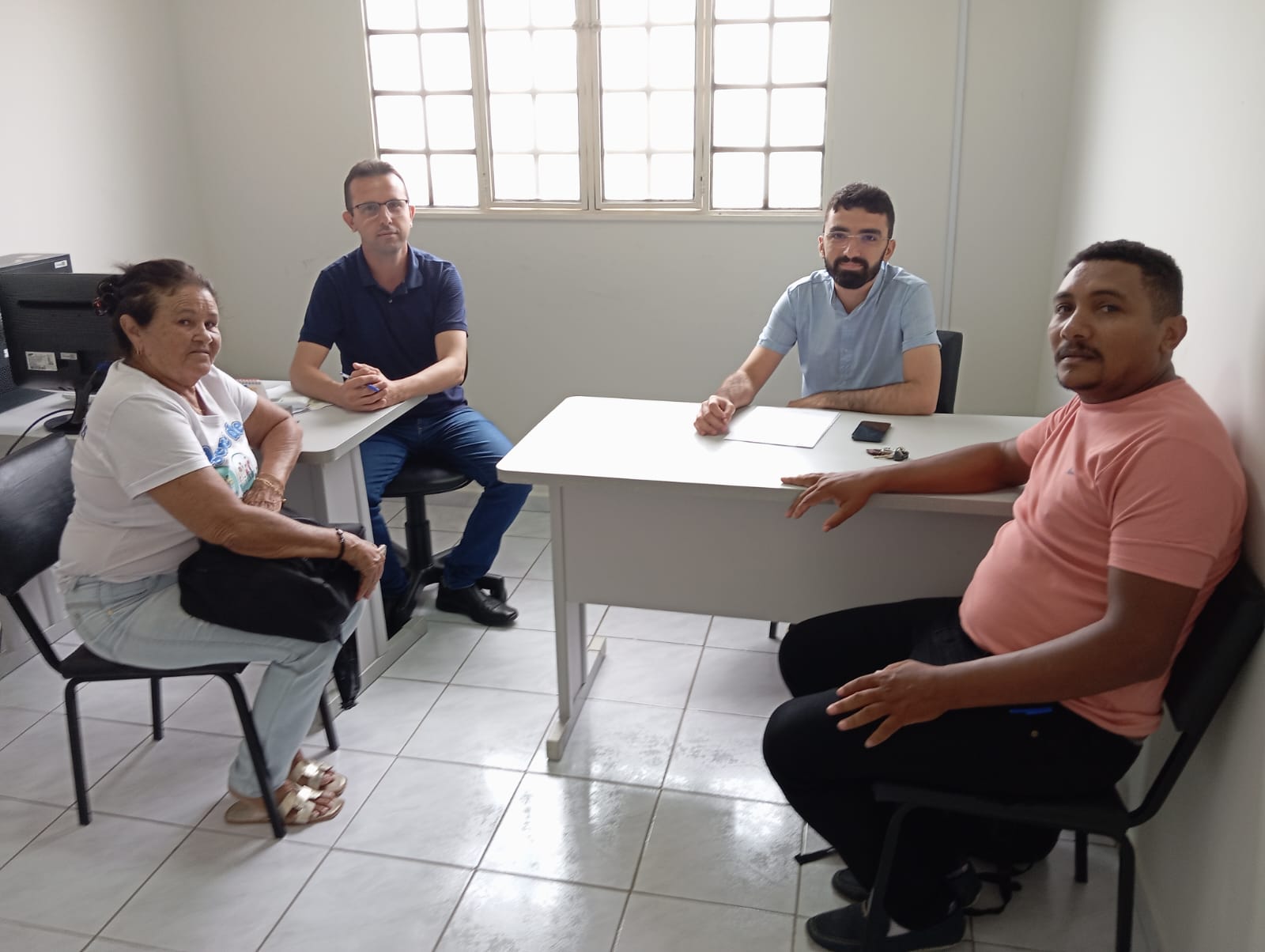 Reunião na Câmara Municipal de São Domingos discute questões relacionadas aos profissionais de saúde