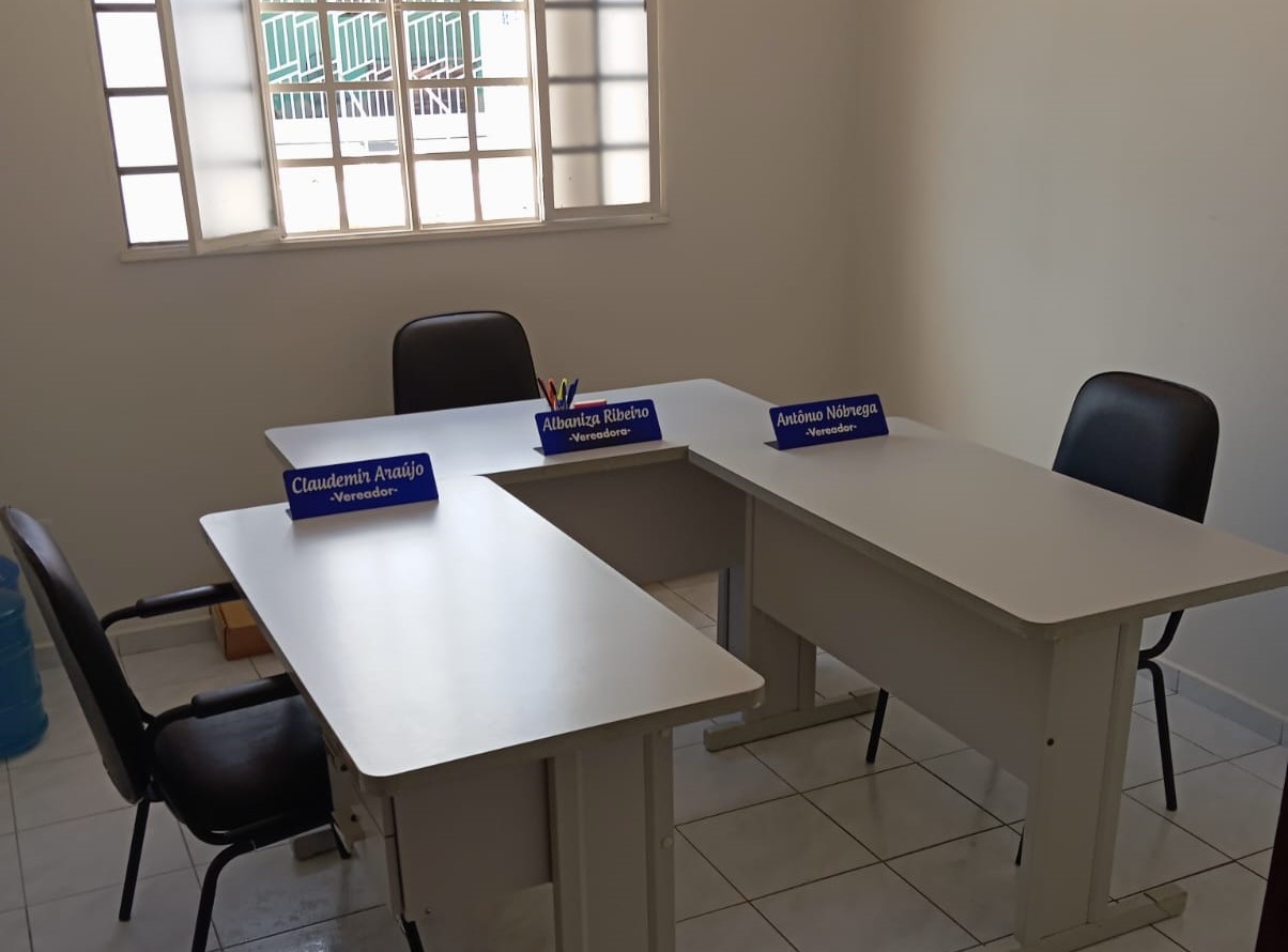 Câmara Municipal de São Domingos cria sala da bancada da oposição